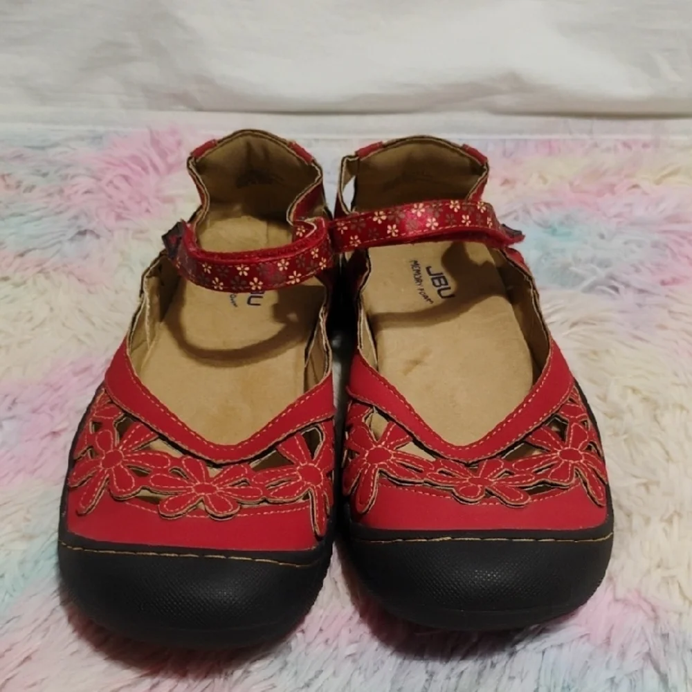 SALE! NWOT JBU Wildflower Red & Black Mary Jane Flats Sz.9.5M - Picture 2 of 9